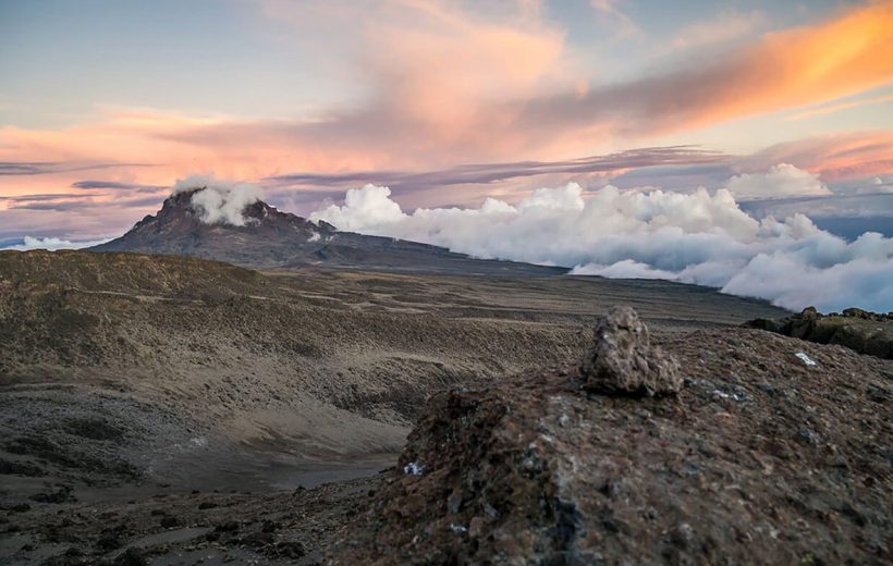 5c1e472975fcbd26856e1b0b_Kilimanjaro-sunrise-copy-820x520